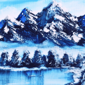Verschneite Berglandschaft und Bergsee
